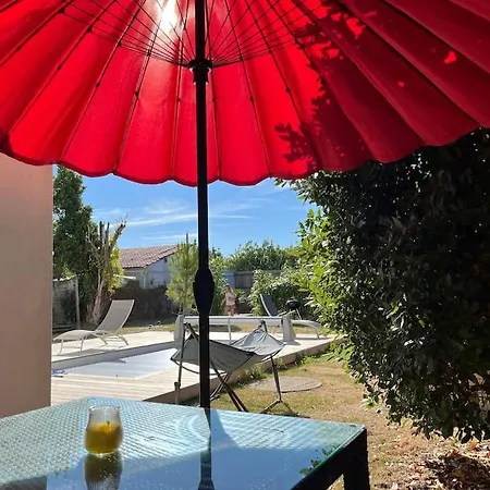 펜션 Maison Oleron Avec Piscine 생-조르주-돌레롱